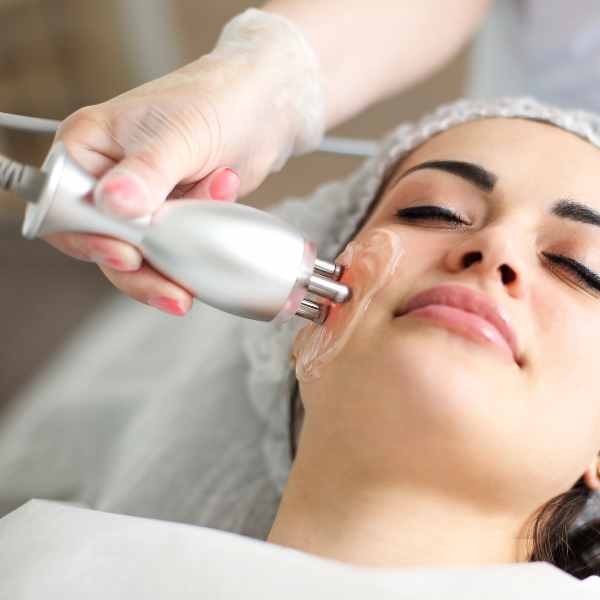 Facial Machines